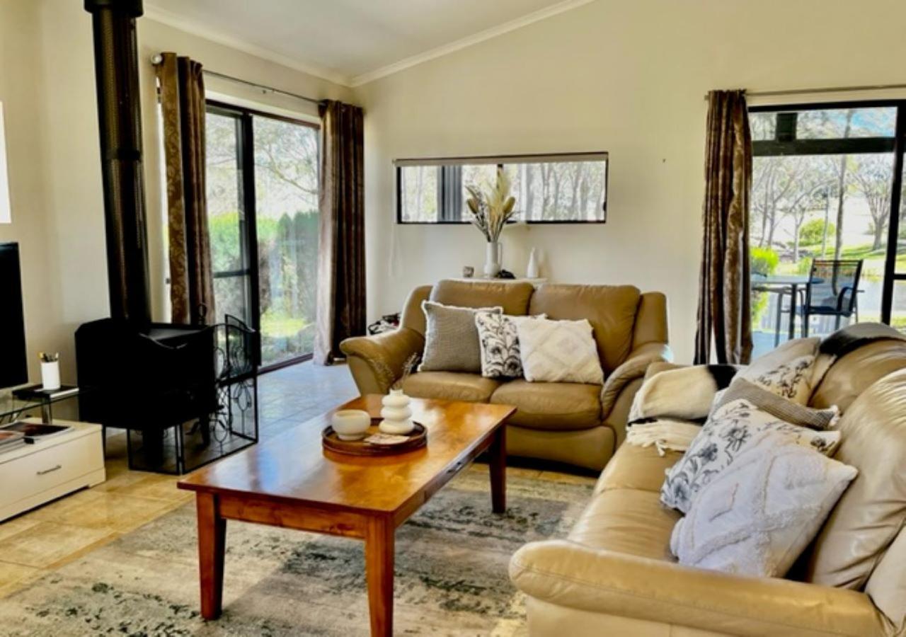 Granite Gardens Cottages & Lake Retreat สแตนธอร์ป ภายนอก รูปภาพ